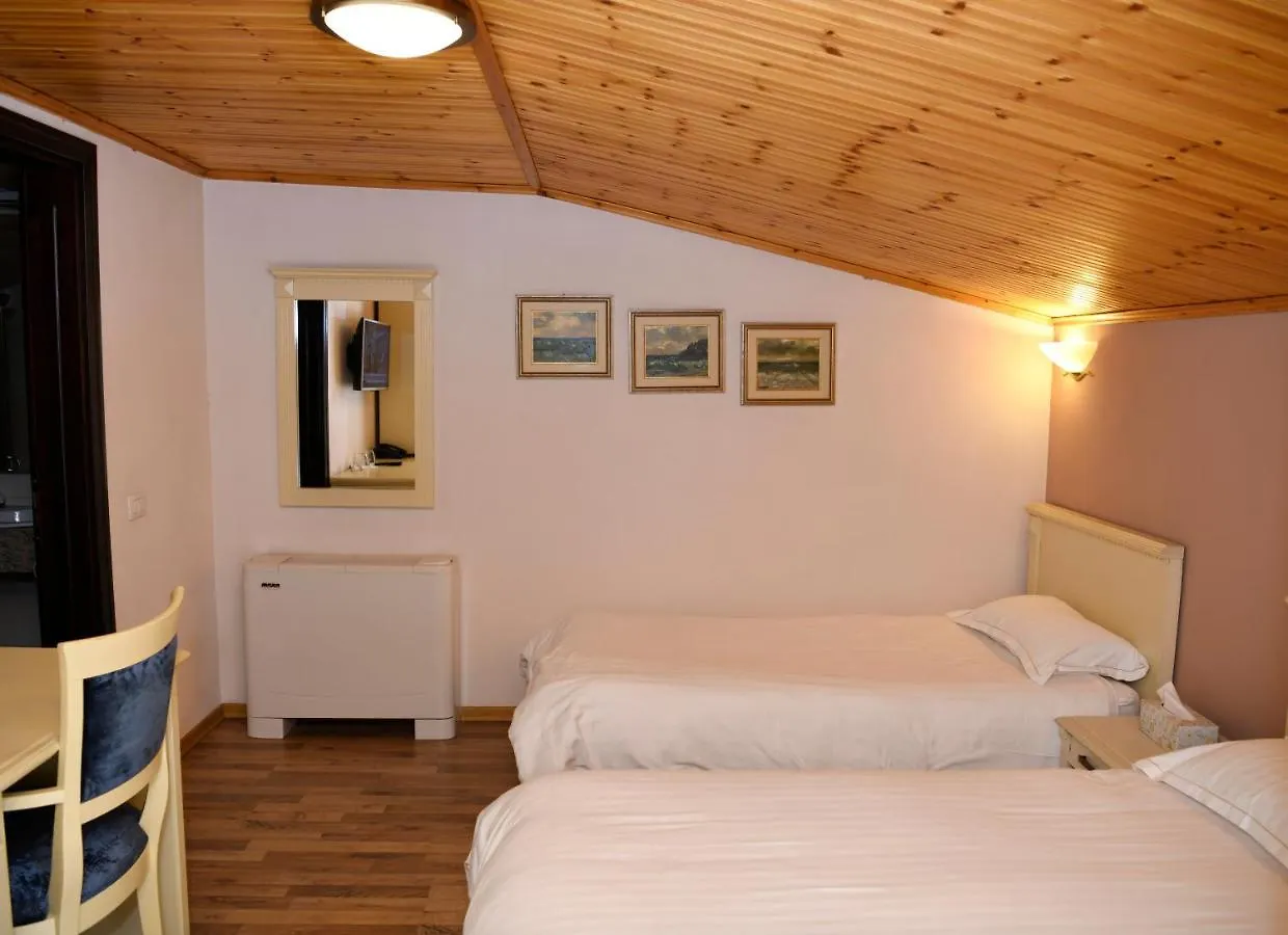 Hotel Restaurant Dreri Tirana
